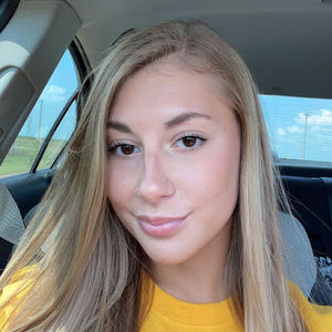 Meet your Posher, Azha